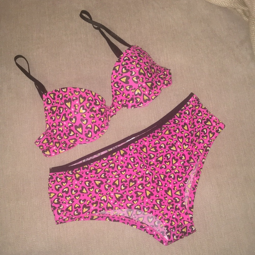 Heart Bra and Boy Shorts